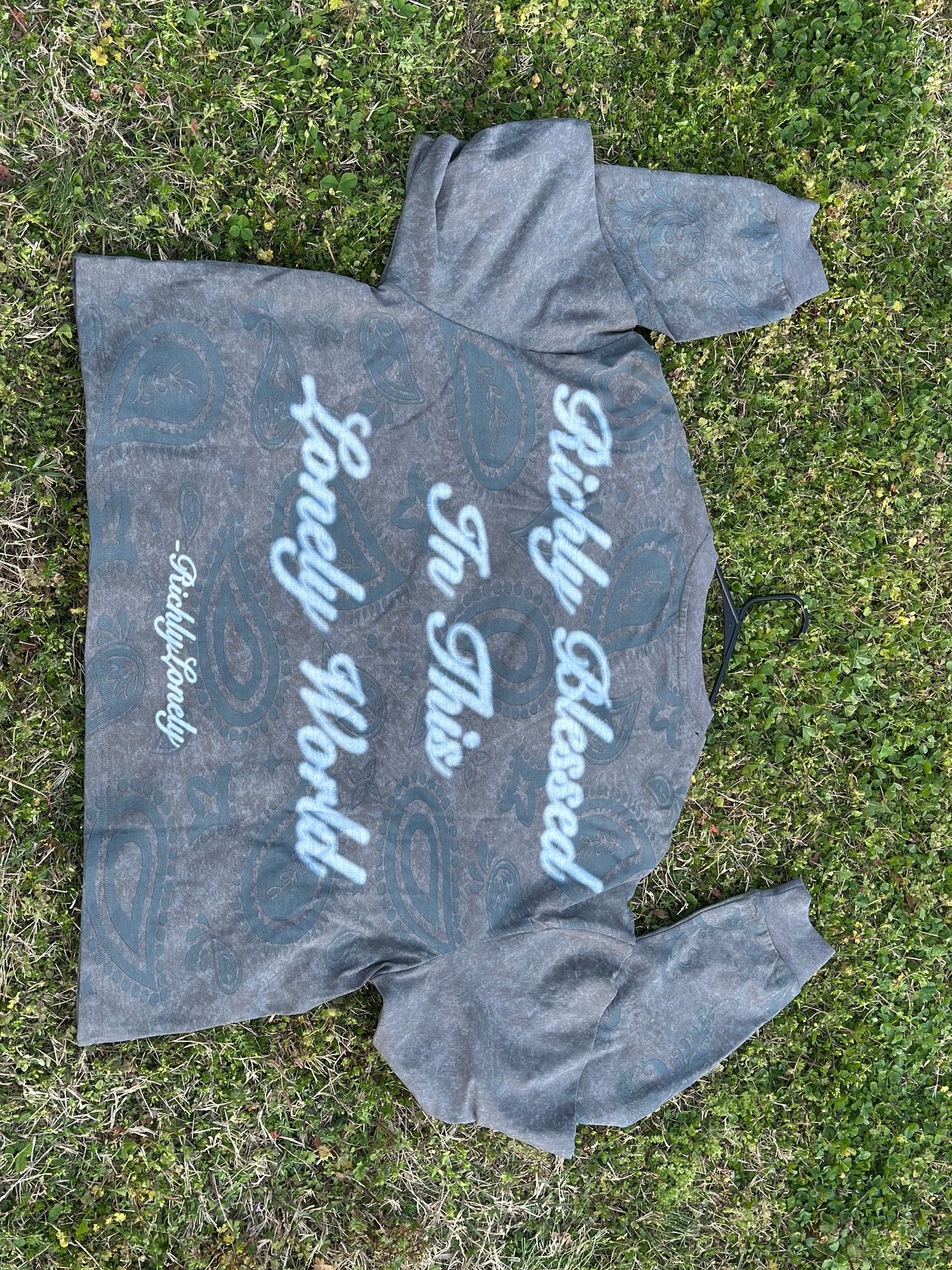 RichlyBleesed Boxy long sleeve