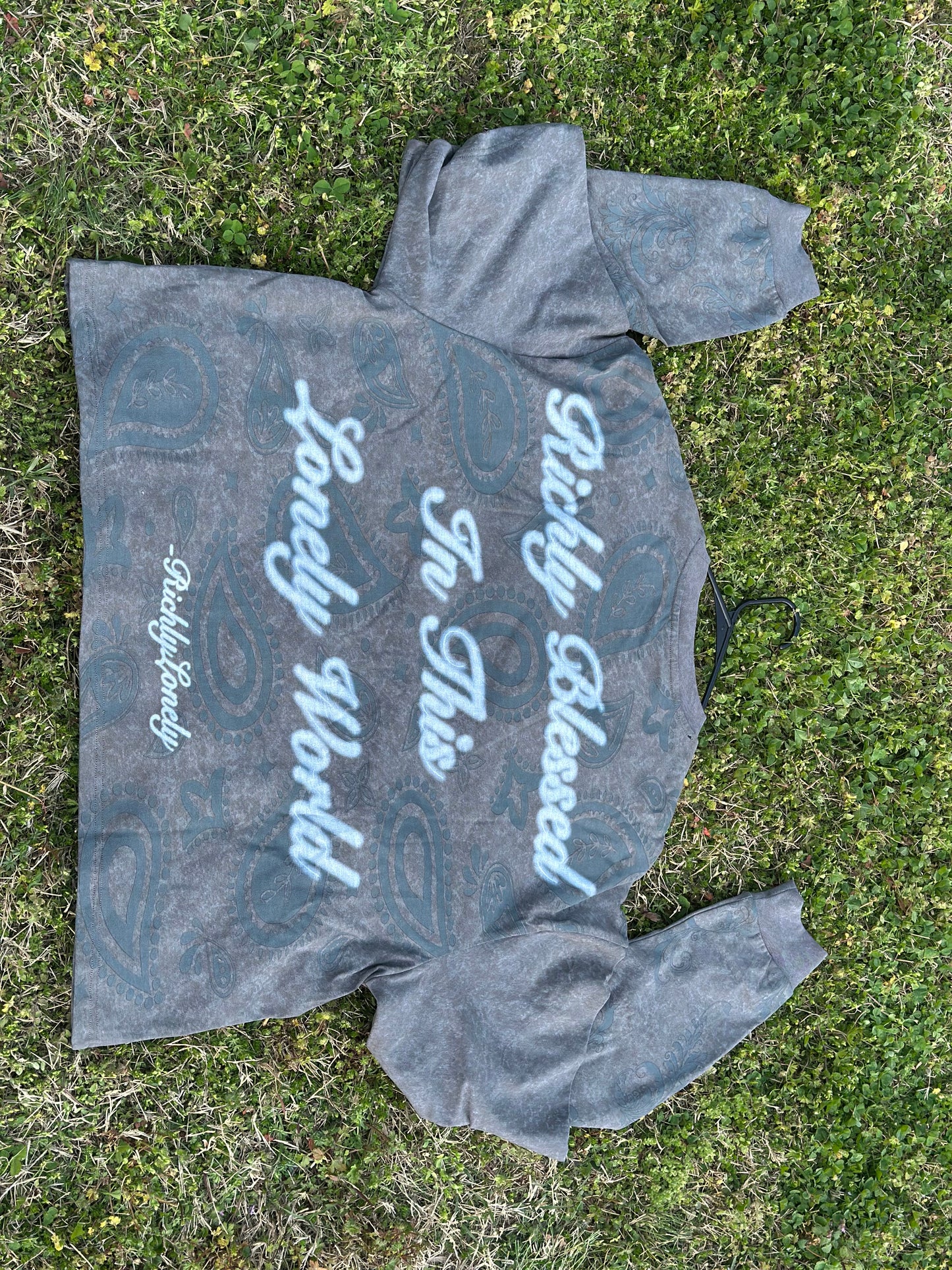 RichlyBleesed Boxy long sleeve
